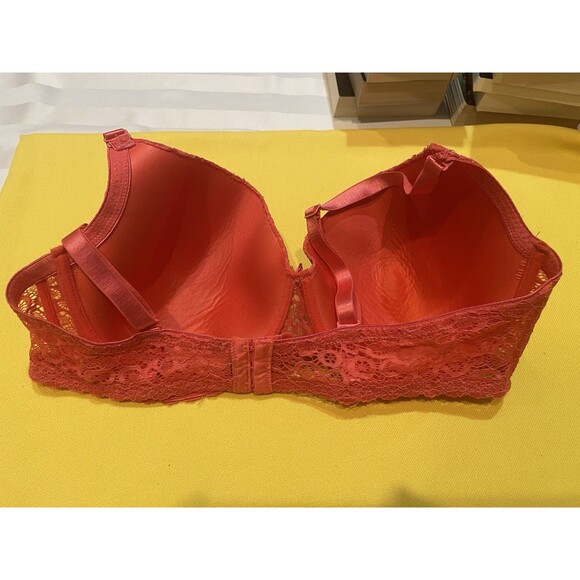 Rene Rafe Full Size Bra Size 44D Bright Pink Removable Straps - Picture 5 of 6